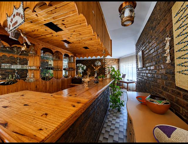 5 BEDROOM HOUSE FOR SALE IN DE DEUR